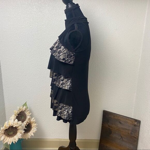 Ruffle Lace Halter - SMALL - *NWT* - Picture 2 of 8